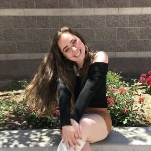 Meet your Posher, Julianna